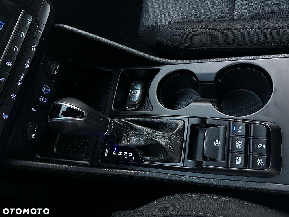 Hyundai Tucson - 32