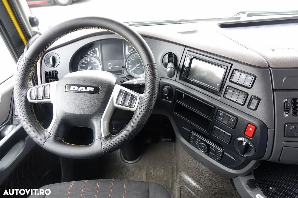 DAF XF 530 / CABINĂ SPATIALĂ / ANVELOPE 100% / EURO 6 - 29