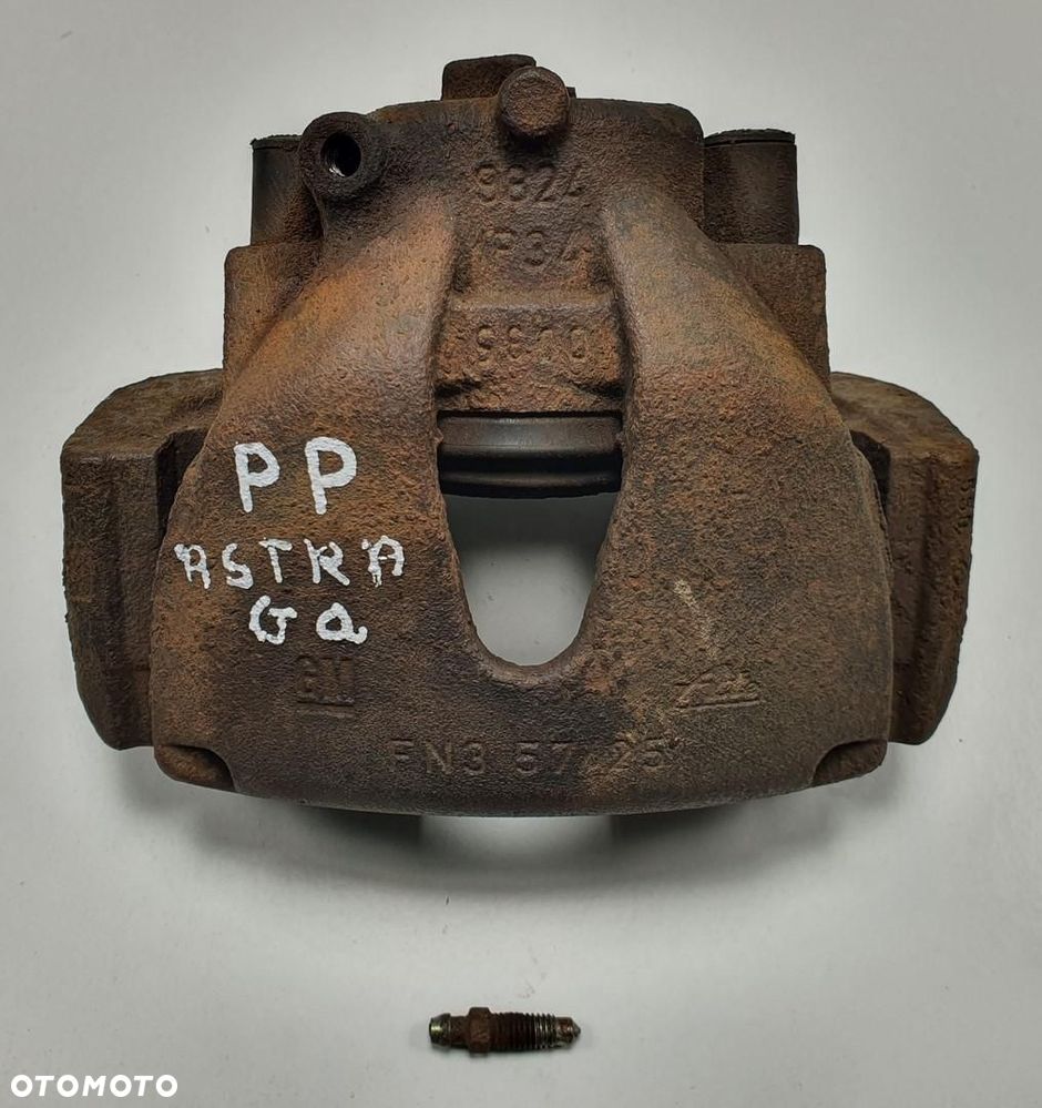 ZACISK HAMULCOWY PRAWY PRZÓD OPEL ASTRA II G 2.0 T - 1