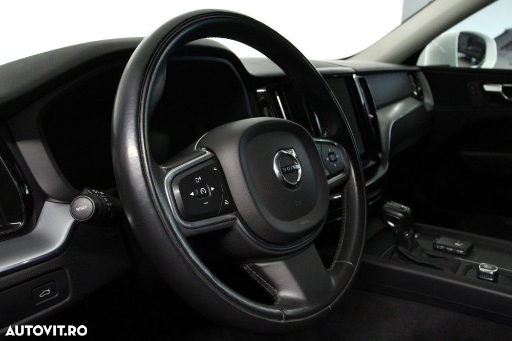 Volvo XC 60 T5 AWD Inscription - 11