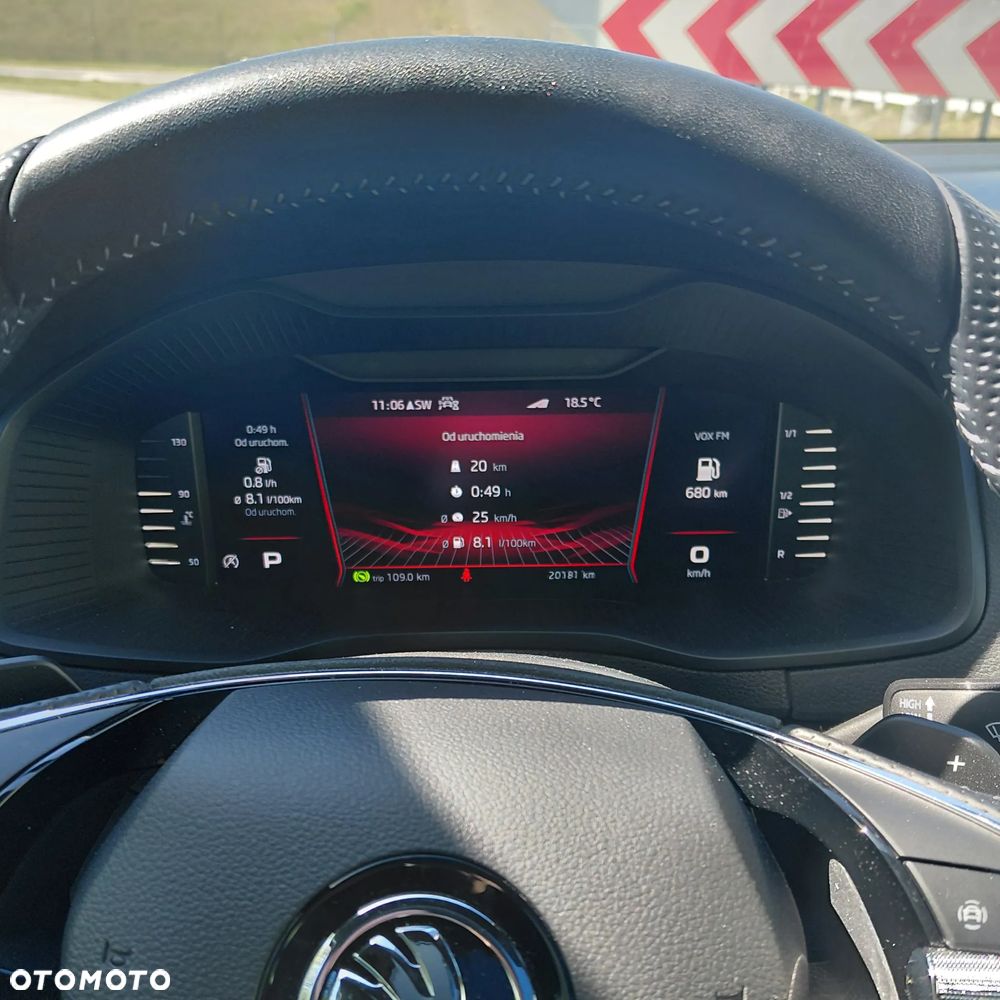 Skoda Karoq 1.5 TSI ACT Sportline DSG - 28