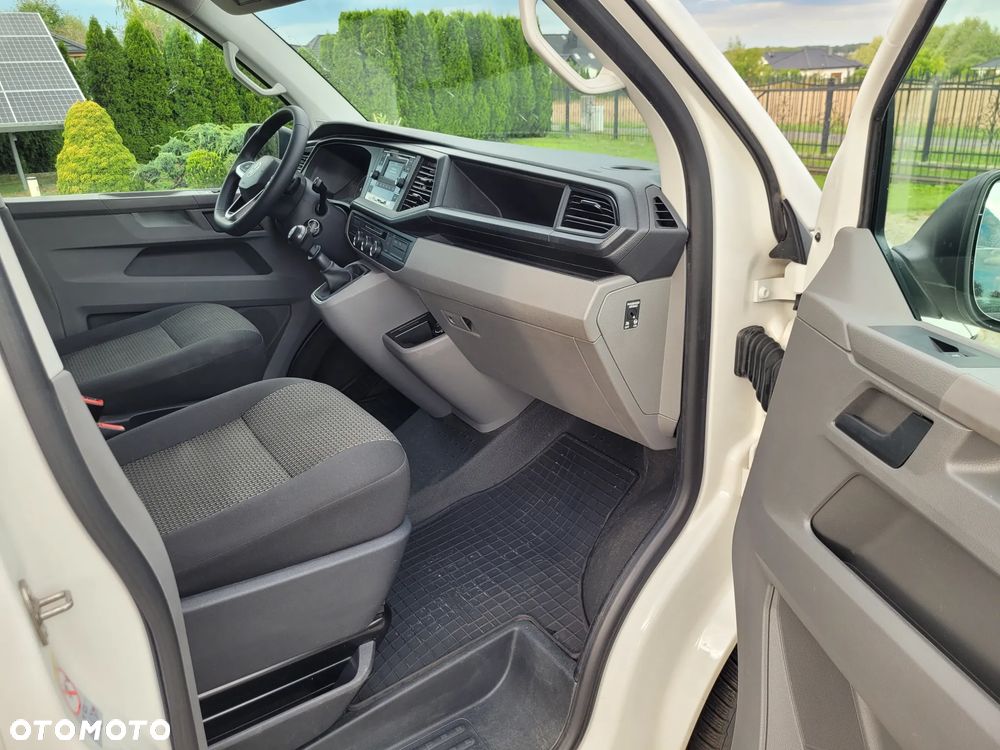 Volkswagen Transporter T6.1 - 8