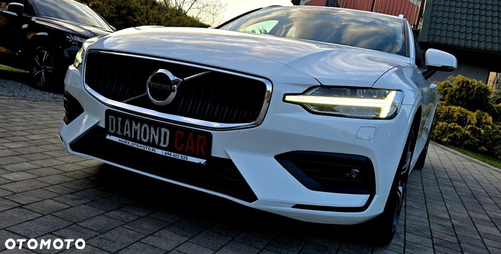 Volvo V60 D4 Geartronic Momentum Pro - 4