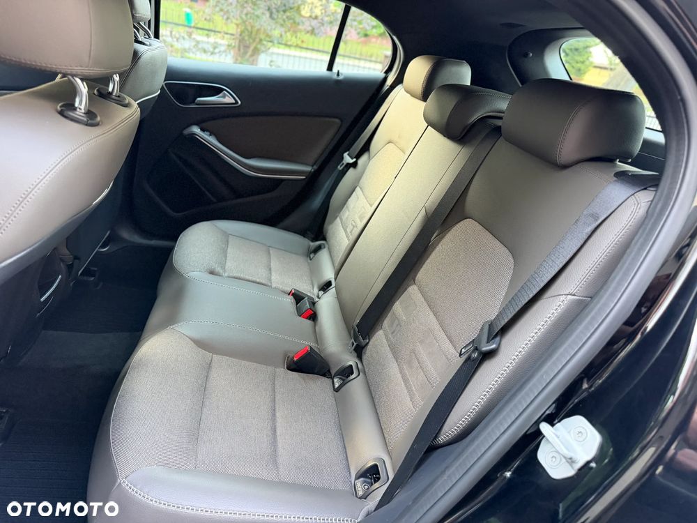 Mercedes-Benz GLA 200 CDI Edition 1 - 22