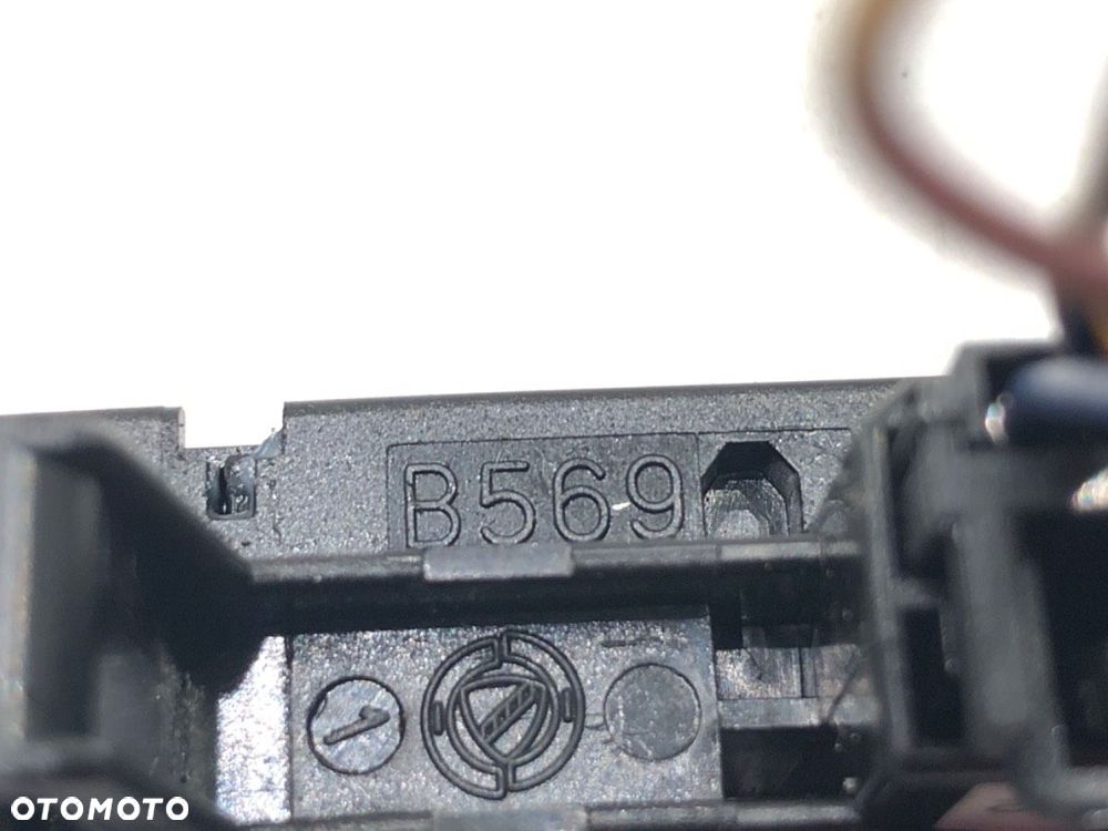 PRZYCISK OTWIERANIA DACHU  FIAT 500 (312_) 2007 - 2022 1.0 Mild Hybrid (312.AYD1B) 51 kW [69 KM] - 4