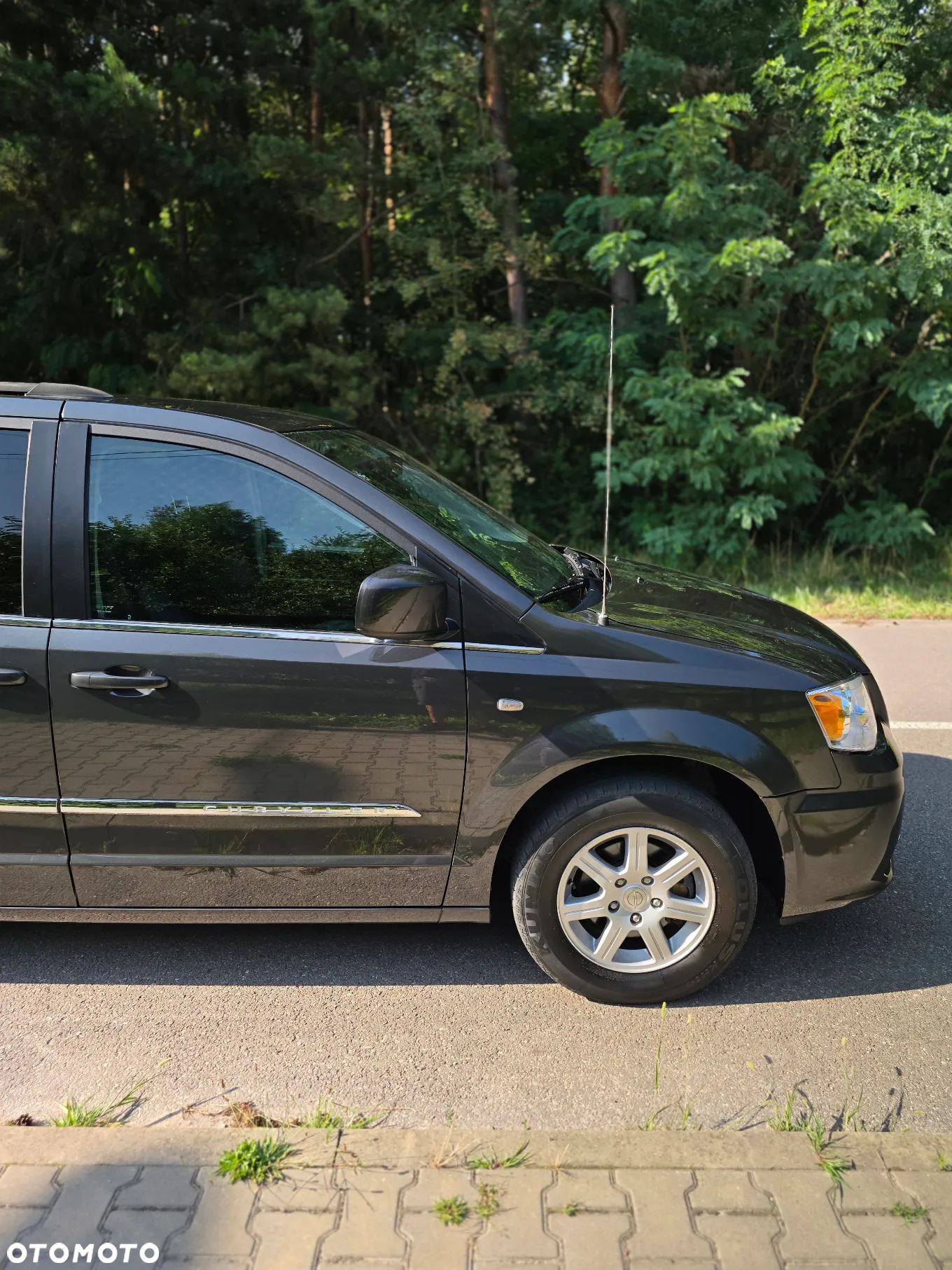 Chrysler Town & Country 3.6 Limited - 12
