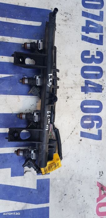 Rampa cu injectoare renault clio 3 motor 1,2 benzină - 1