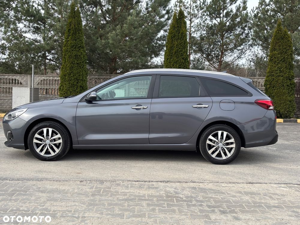 Hyundai i30 blue Kombi 1.4 Classic Navigation - 8
