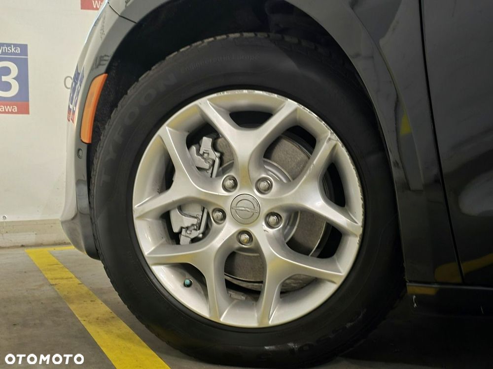 Chrysler Pacifica - 12