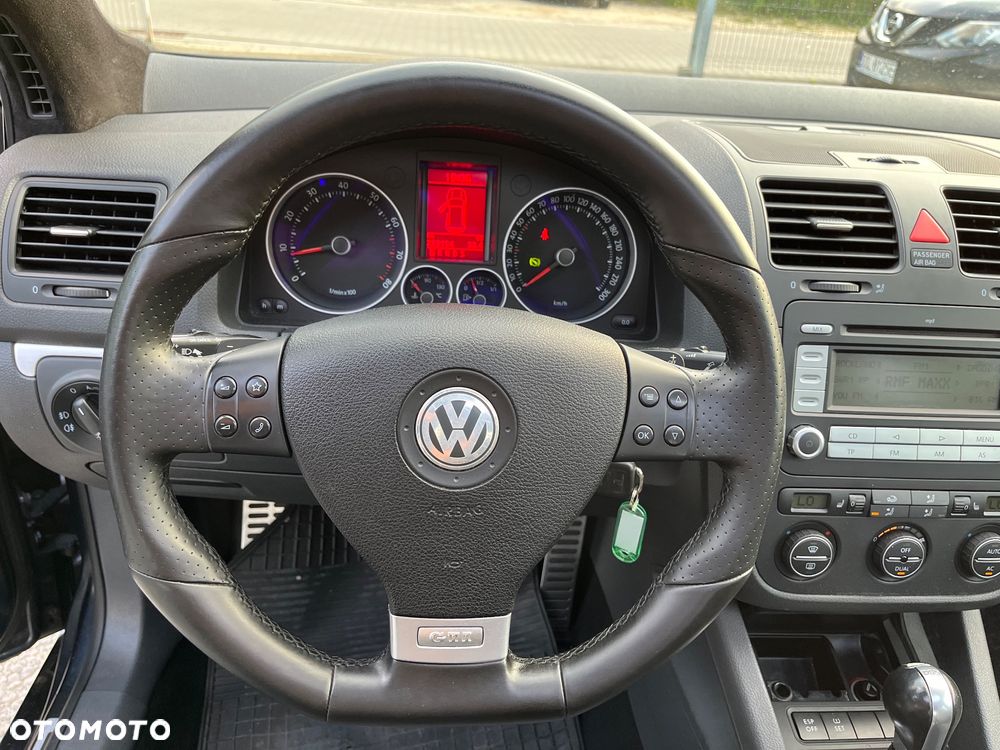 Volkswagen Golf 2.0 GTI DSG - 33