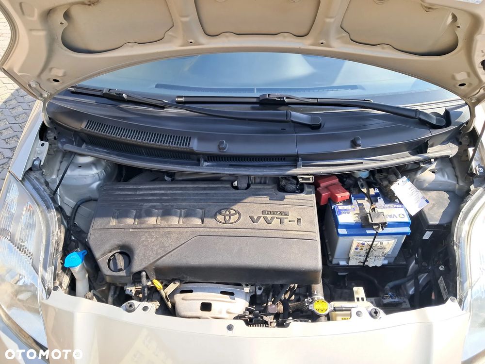 Toyota Yaris 1.33 Sol - 33