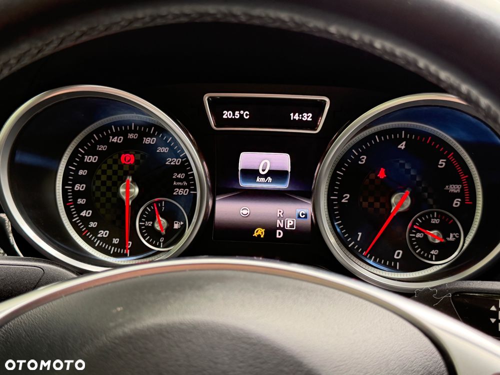 Mercedes-Benz GLE 350 d 4Matic 9G-TRONIC AMG Line - 11