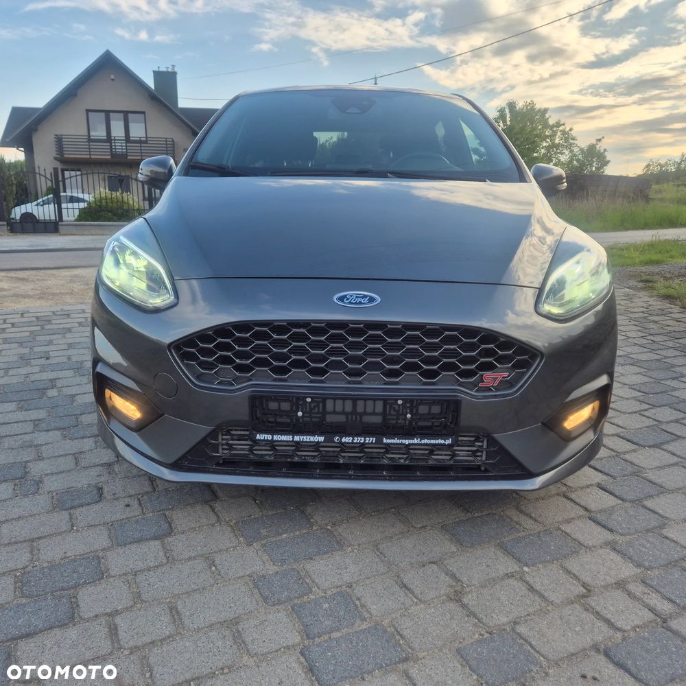 Ford Fiesta 1.5 EcoBoost S&S ST - 11