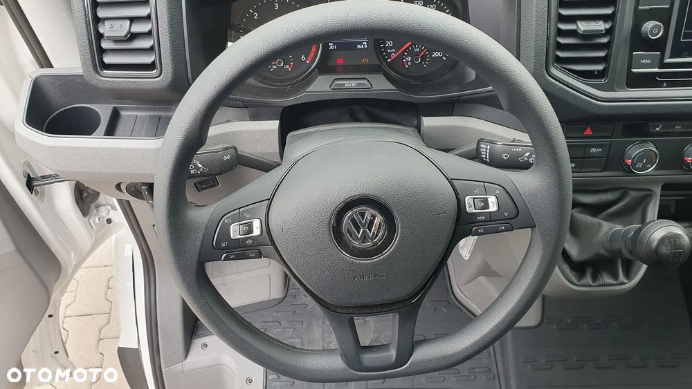 Volkswagen Crafter - 12