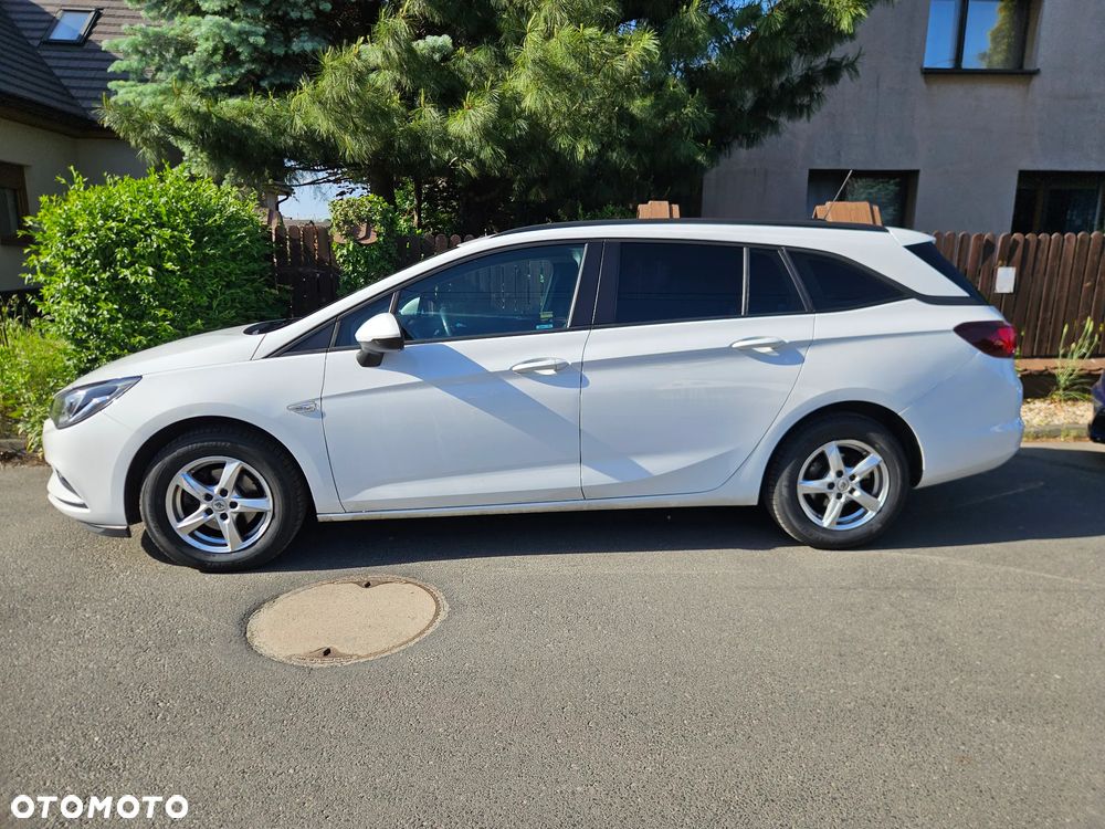 Opel Astra 1.4 T Enjoy - 2