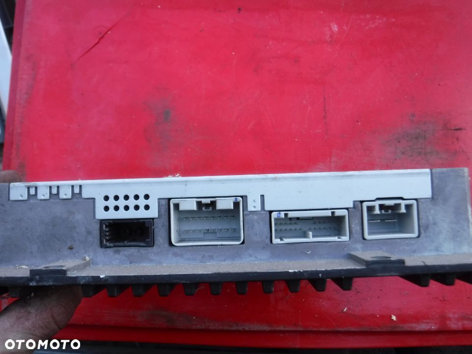 Volvo V50 lift  S40 II wzmacniacz 31310002 31310000 - 3
