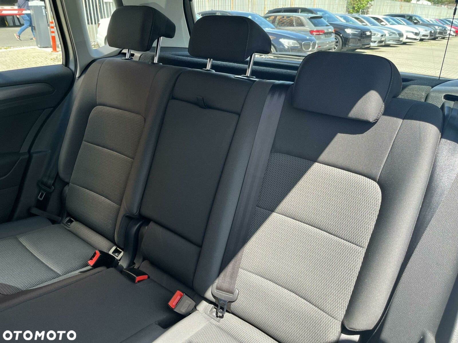 Volkswagen Golf Sportsvan VII SV 1.0 TSI Comfortline - 32