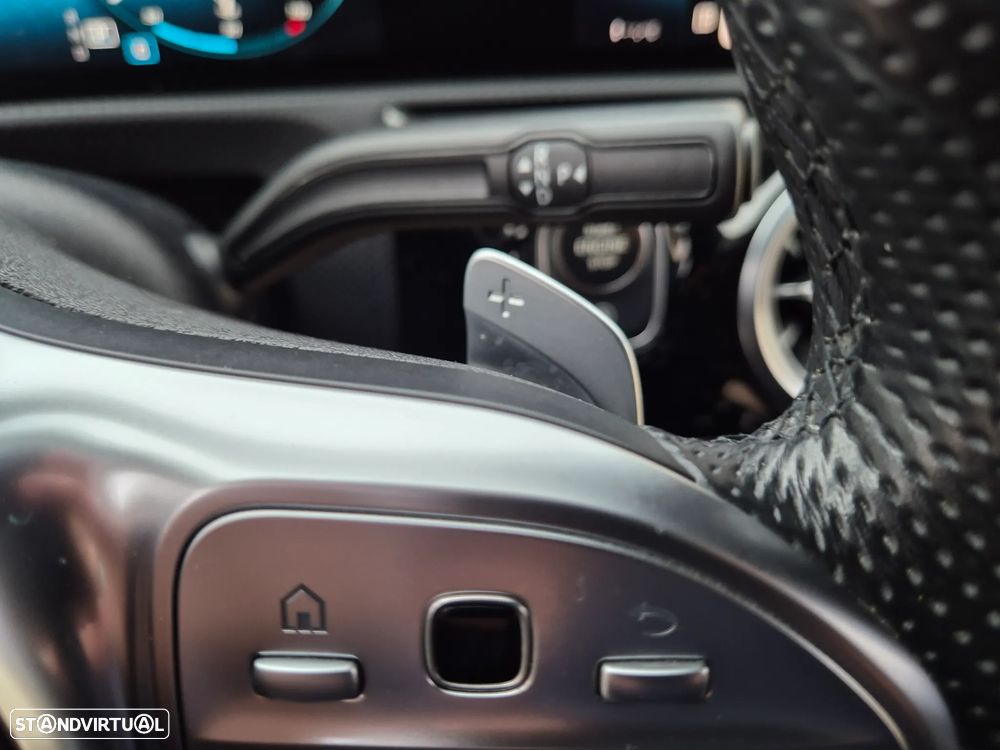 Mercedes-Benz CLA 200 d Shooting Brake AMG Line Aut. - 27