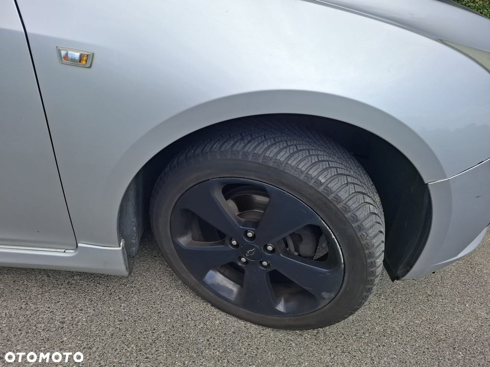 Chevrolet Cruze 1.6 LS - 5