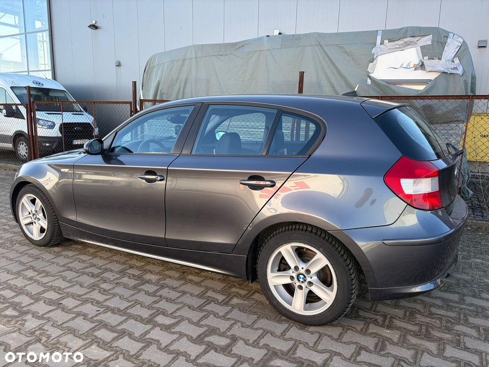 BMW Seria 1 - 11