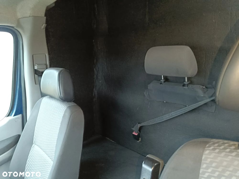 Volkswagen CRAFTER - 10