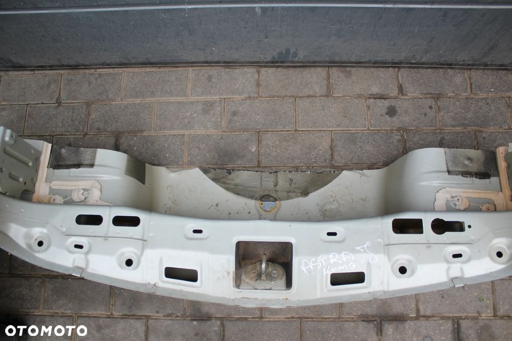 PAS TYŁ TYLNY WZMOCNIENIE OPEL ASTRA J KOMBI Z179 - 10