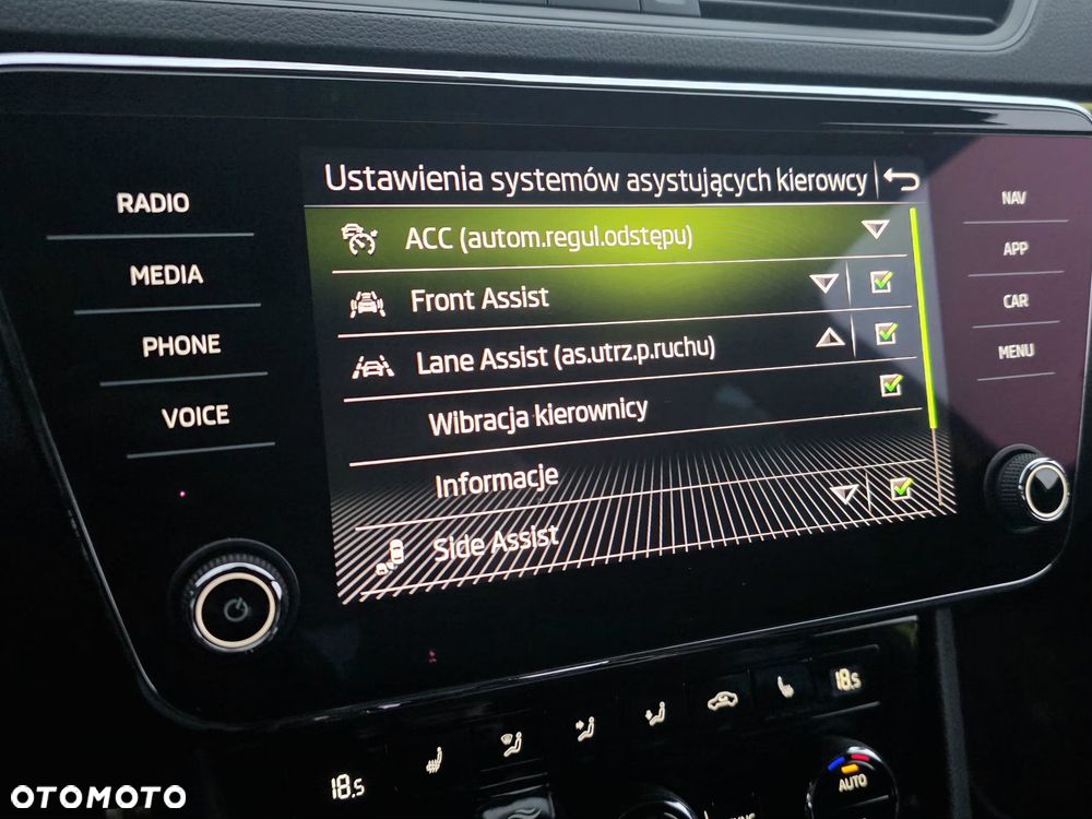 Skoda Superb 2.0 TSI Sportline DSG - 20