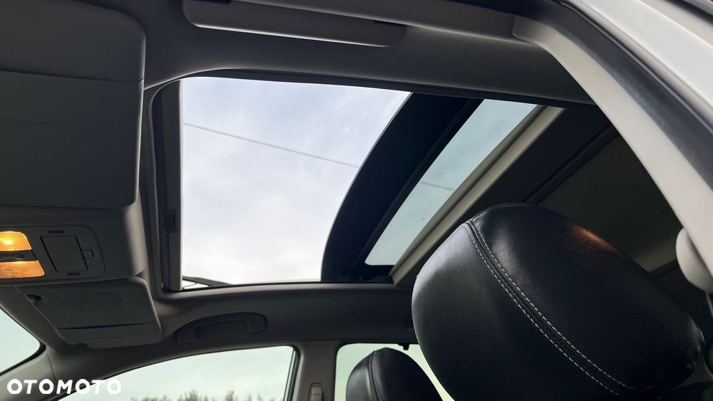 Renault Koleos dCi 175 FAP 4x4 Night and Day - 18