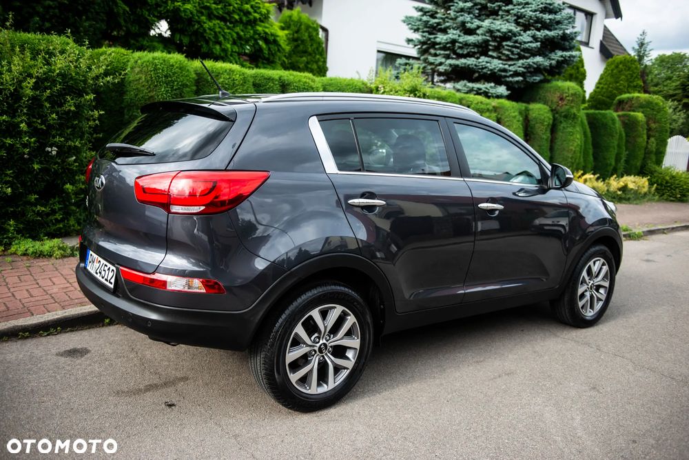 Kia Sportage 1.6 GDI 2WD Fifa World Cup Edition - 5