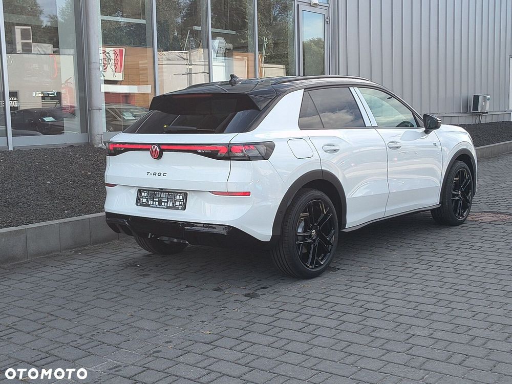 Volkswagen T-Roc - 8