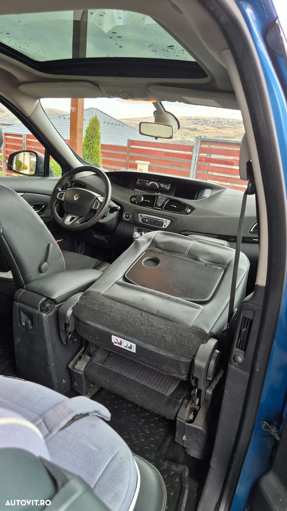 Renault Grand Scenic 1.5dCi Privilege - 18