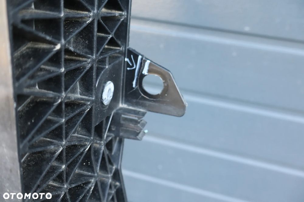 PAS PRZEDNI PRZÓD WZMOCNIENIE CZOŁOWE AUDI A1 II 82A 82A805588 2018 - 7