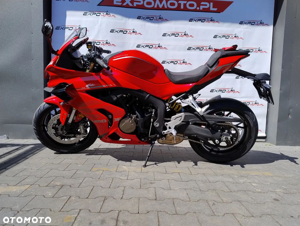 QJMOTOR SRK 800RR - 2