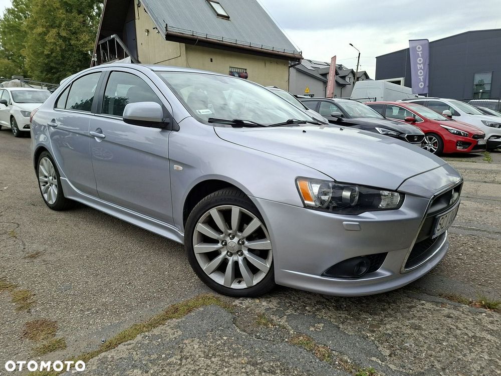 Mitsubishi Lancer - 4