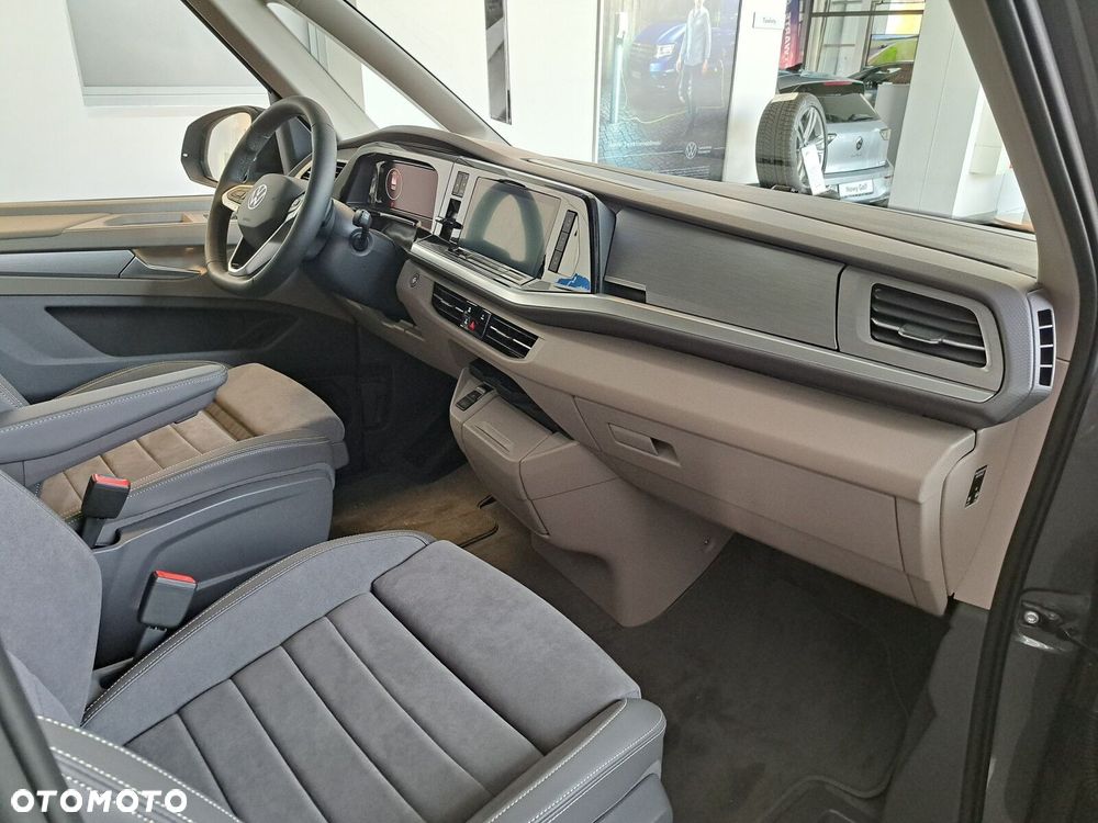 Volkswagen Multivan - 20