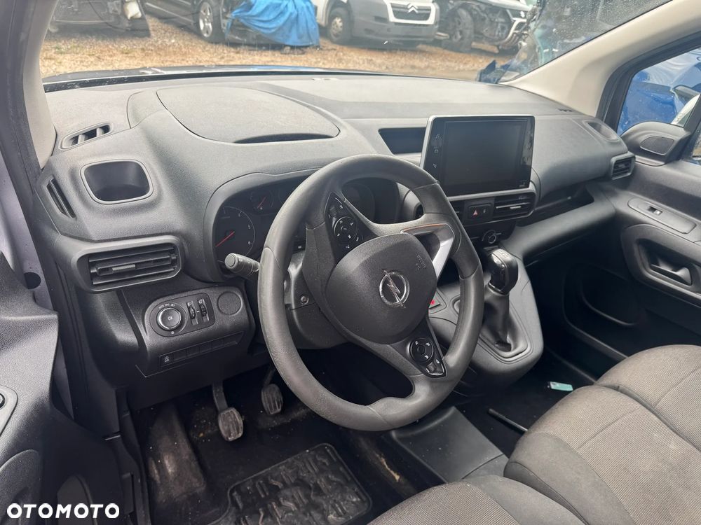 Opel Combo E Peoace Berlingo 1,6CDTI 18-23 deska konsola przekładka - 1