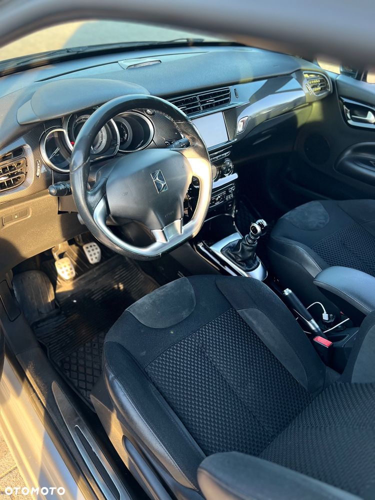 Citroën DS3 1.6 THP SportChic - 16
