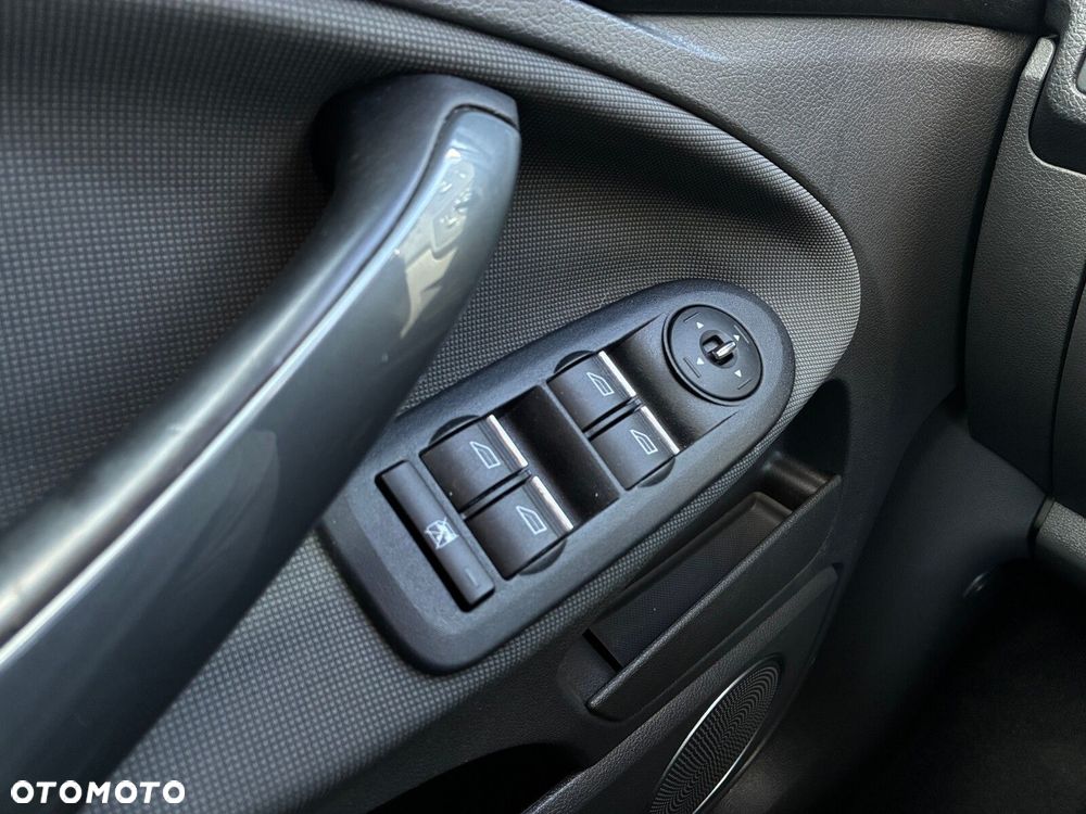 Ford Kuga 2.0 TDCi 4WD Trend - 19
