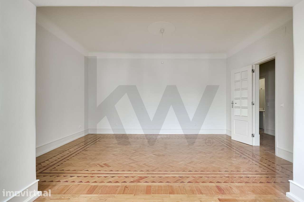 Apartamento T4 com 196 m2 junto ao Parque Eduardo VII - Grande imagem: 4/13