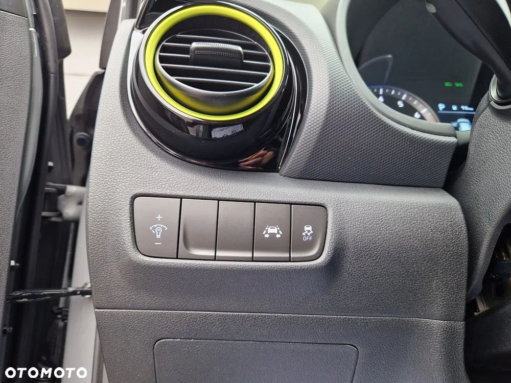 Hyundai Kona 1.6 T-GDI DCT 4WD Unique - 35