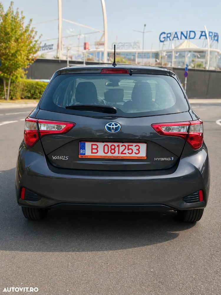 Toyota Yaris - 7
