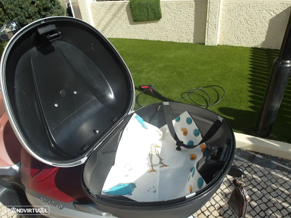 Piaggio Beverly Sport Turing 350 CC - 9