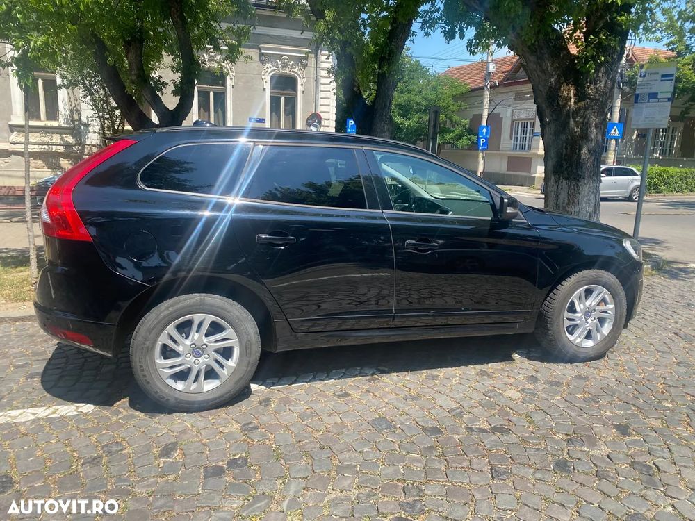 Volvo XC 60 D3 Start-Stop Kinetic - 1