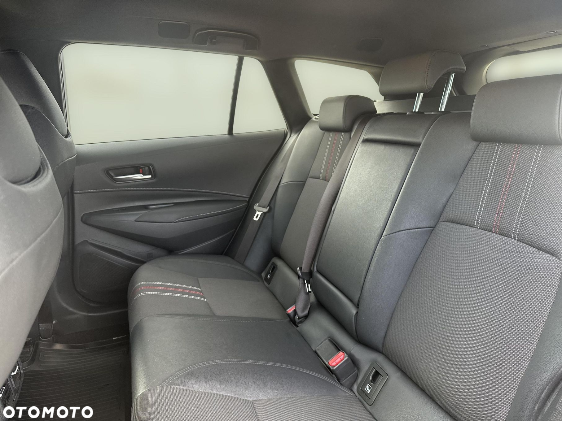Toyota Corolla - 15