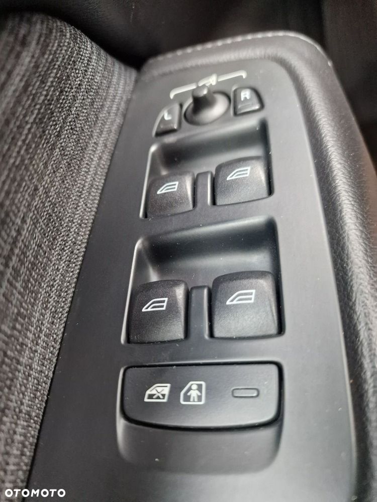 Volvo V60 B3 B DKG Core - 34