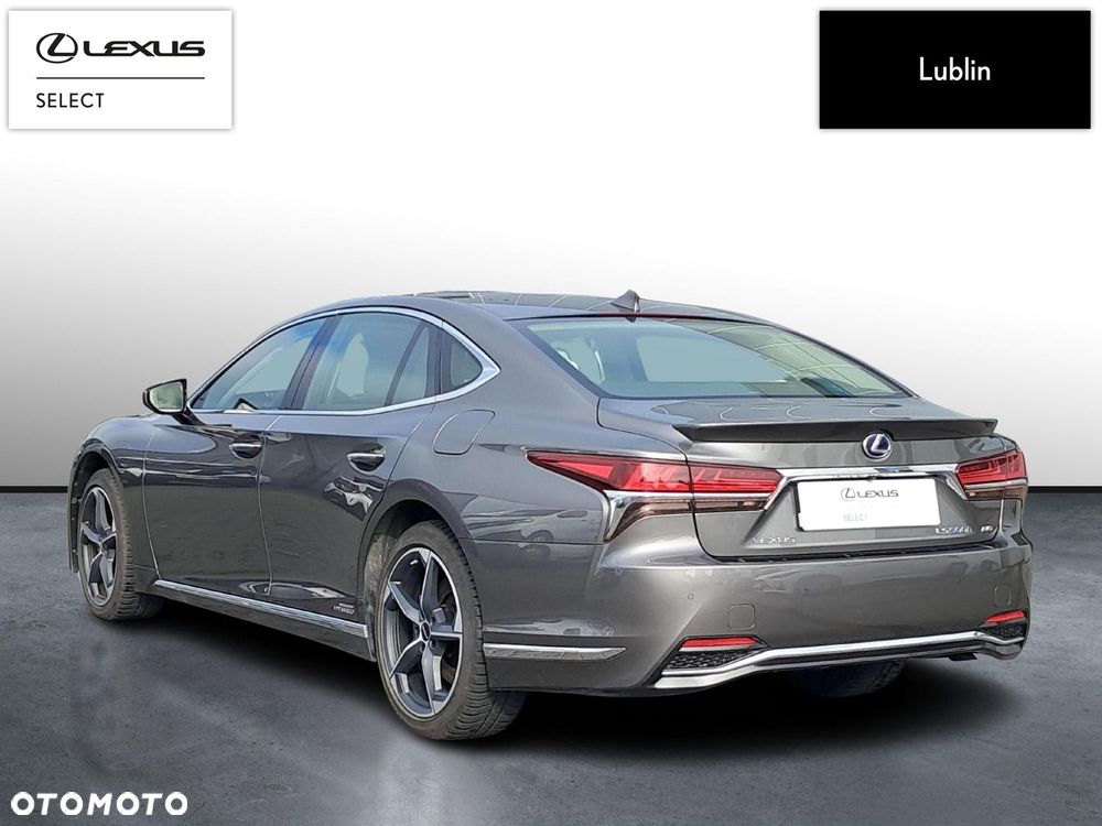 Lexus LS - 3