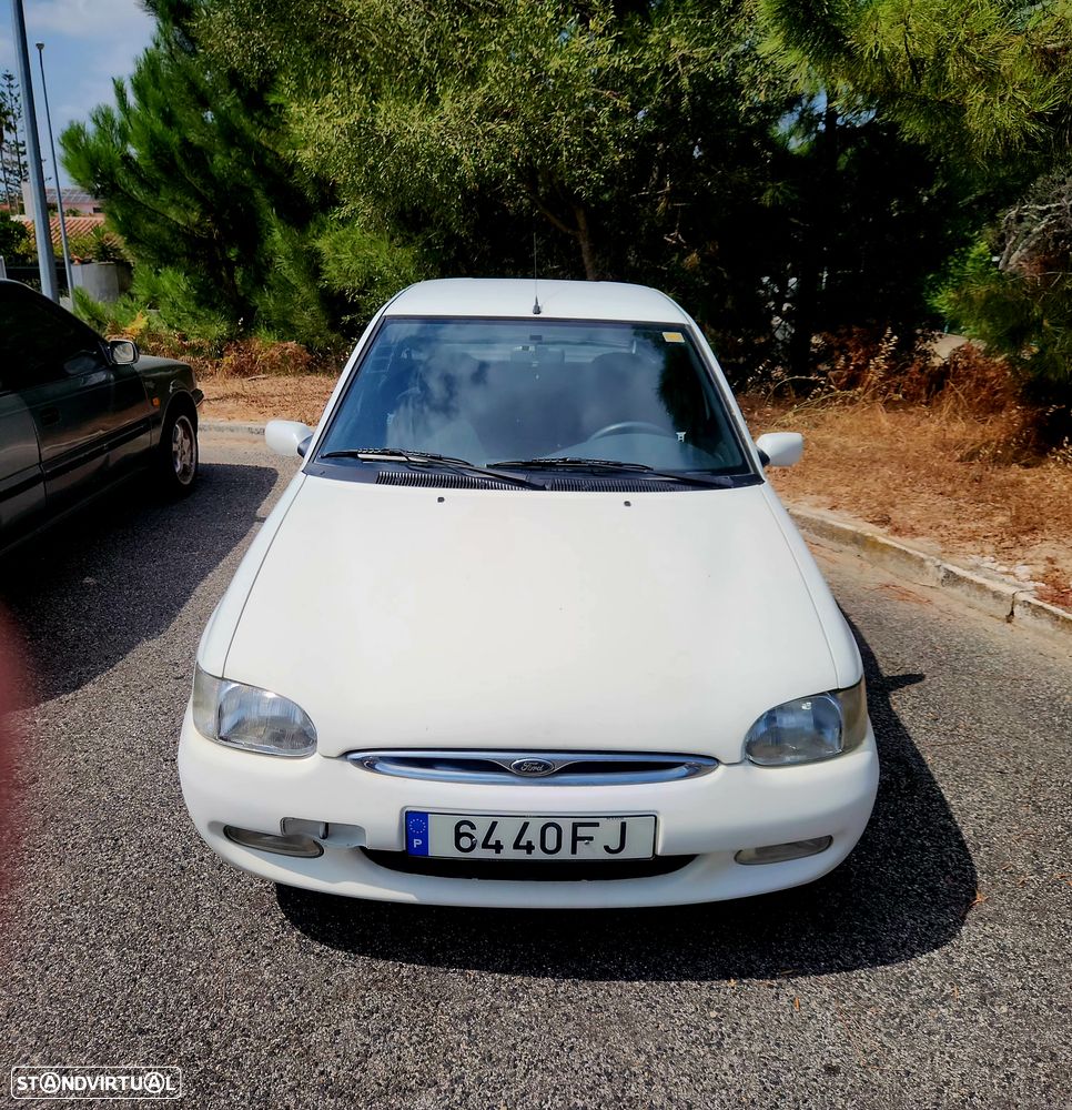 Ford Escort 1.4 Ghia - 2
