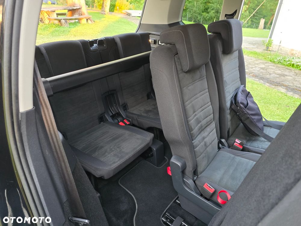 Volkswagen Touran 2.0 TDI BMT Highline DSG - 34