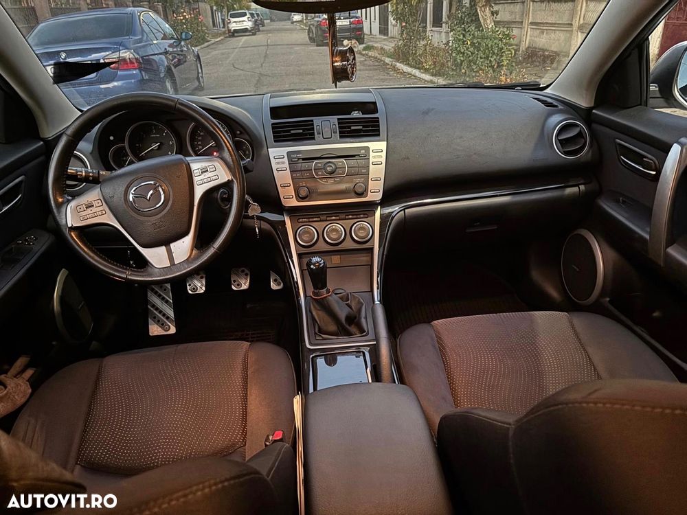 Mazda 6 - 8