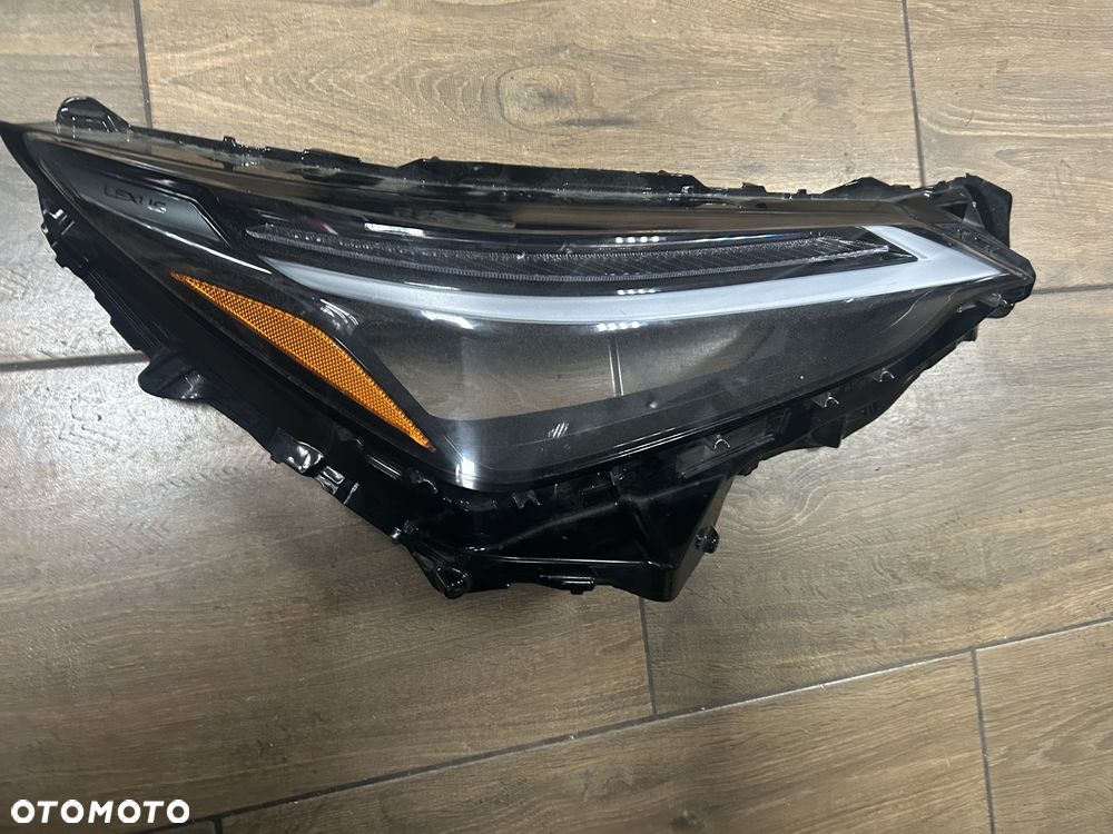 LEXUS nx II KLOSZ LAMPY PRAWY Z LED KMP ORG - 2
